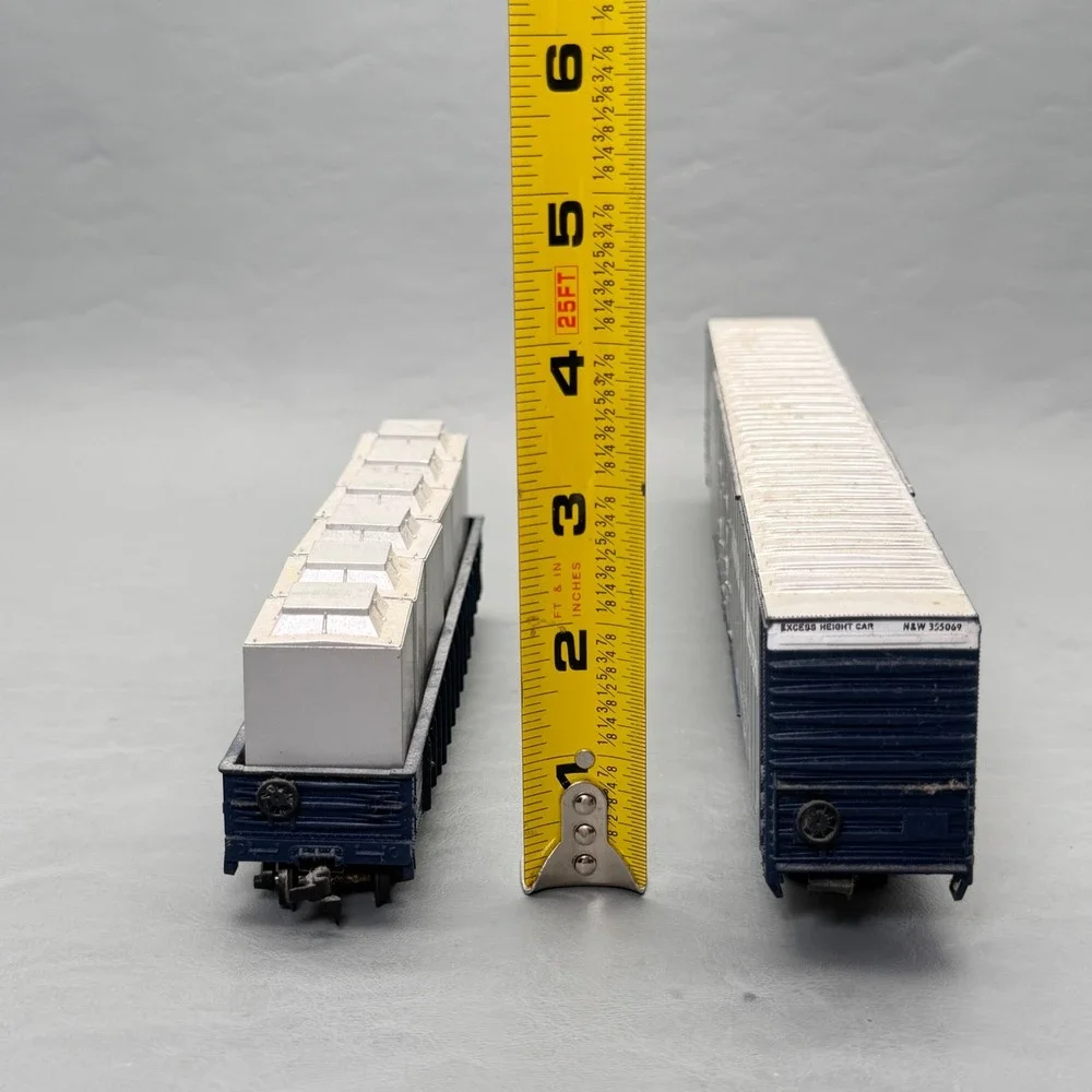 Athearn HO Scale Norfolk & Western 86' Hi-Cube & 50' Gondola Lot